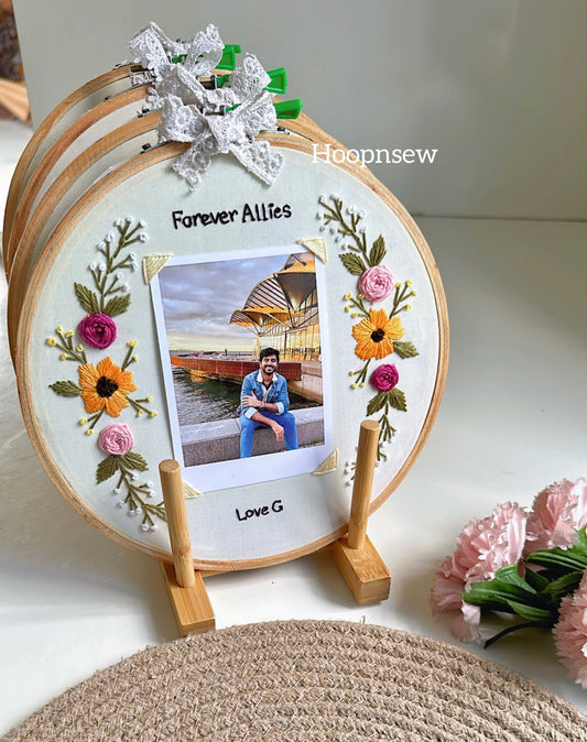 Polaroid hoop