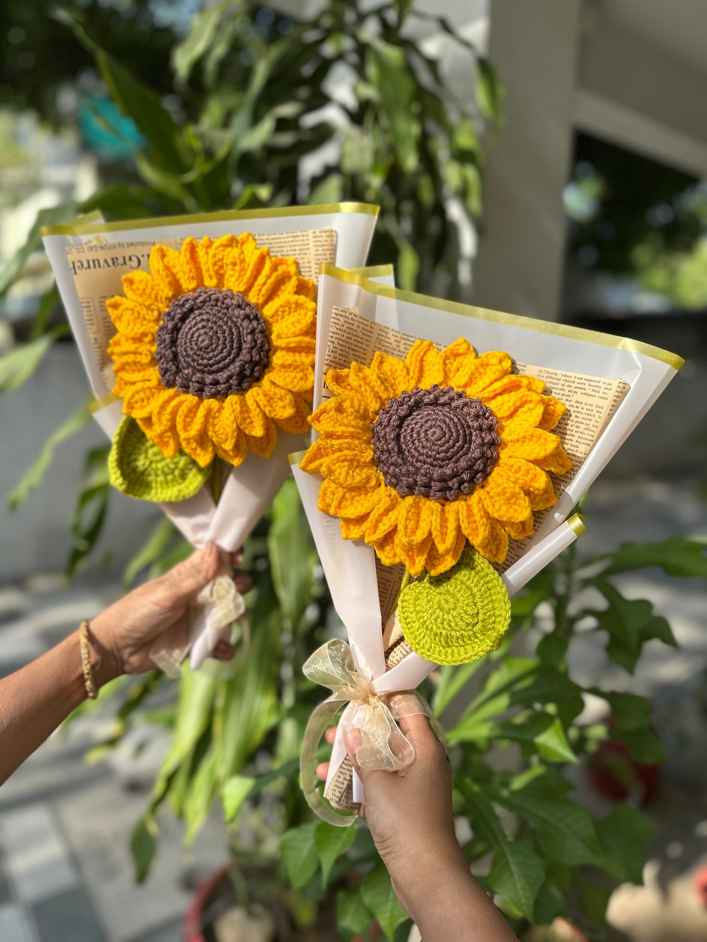 Large sunflower bouquet