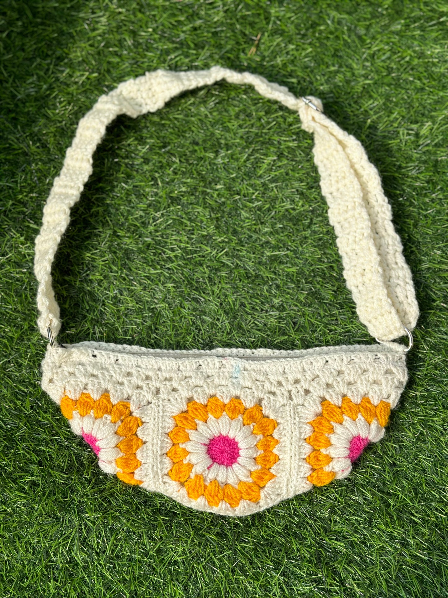 Crochet floral crossbody bag