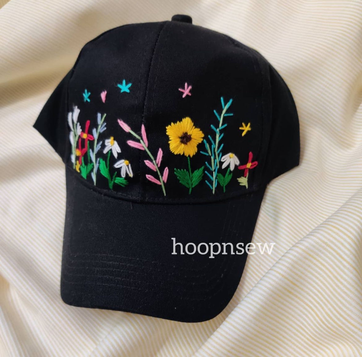 Floral embroidery cap