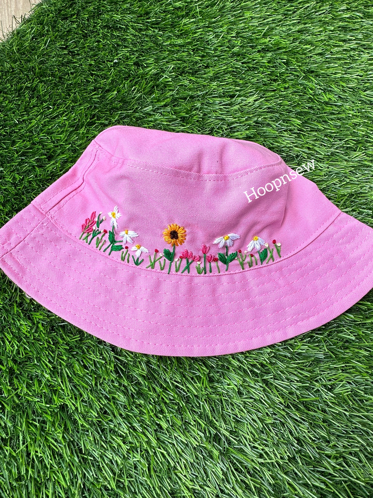 Floral embroidery hat