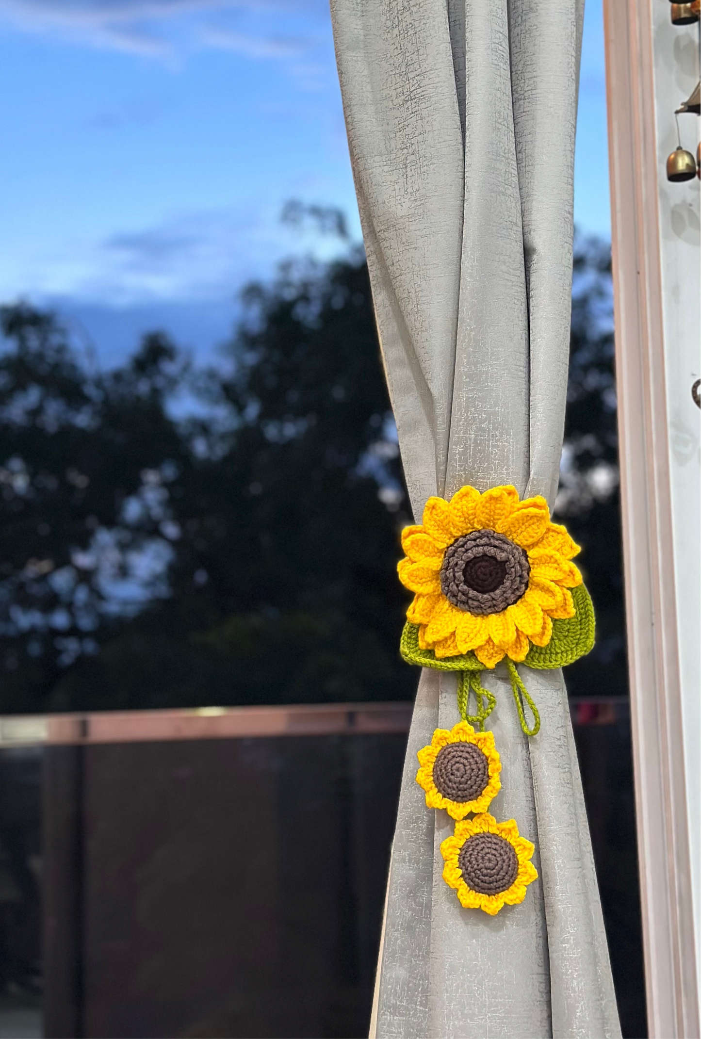 Sunflower curtain tie