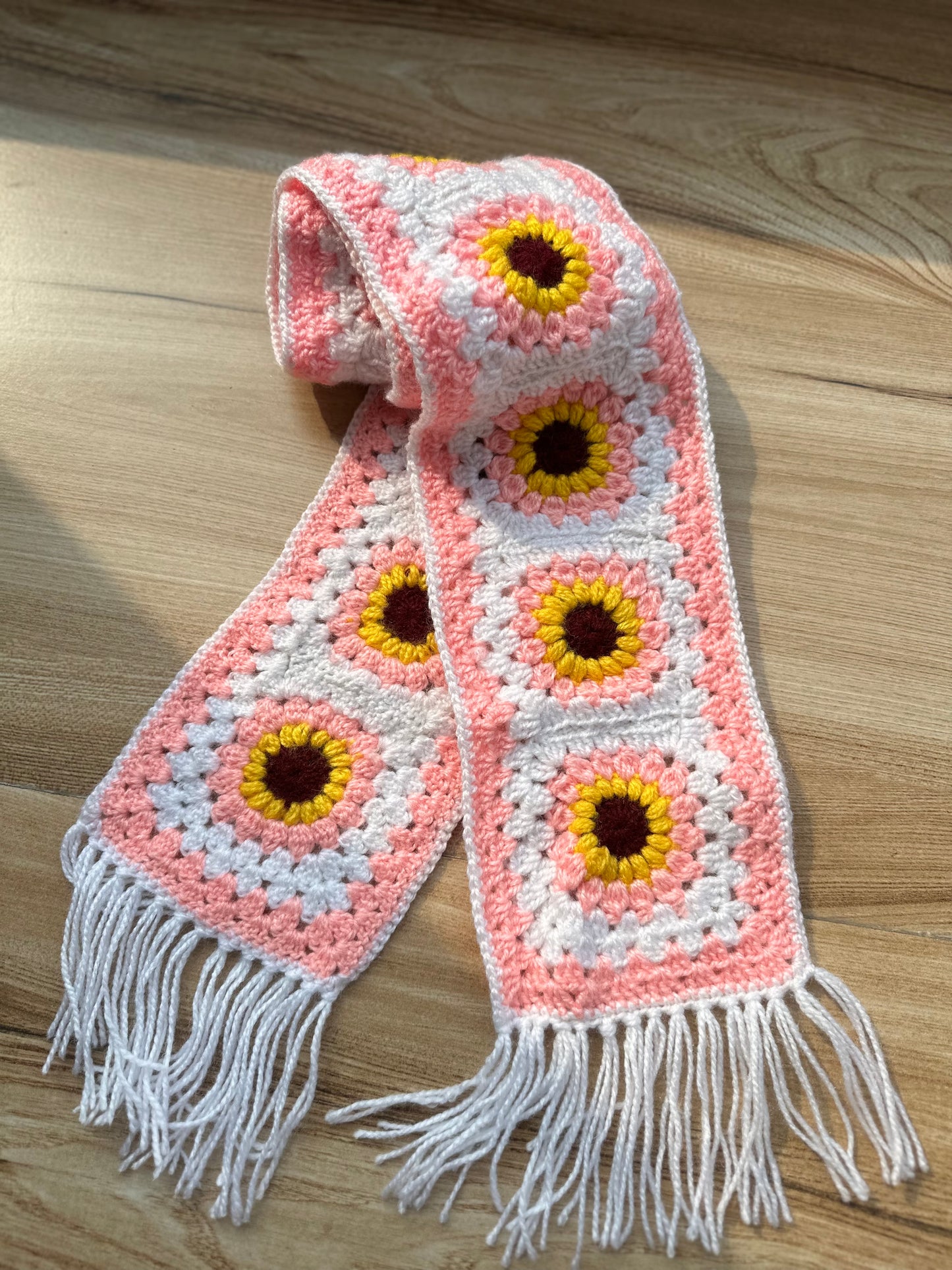 Granny square mufler