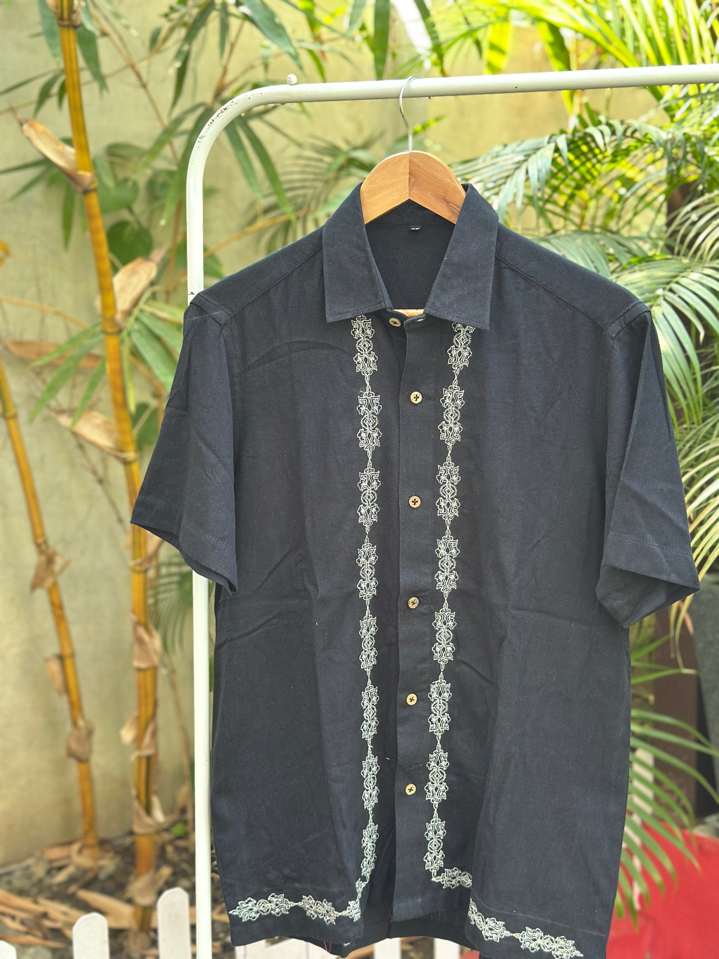 Embroidery black shirt