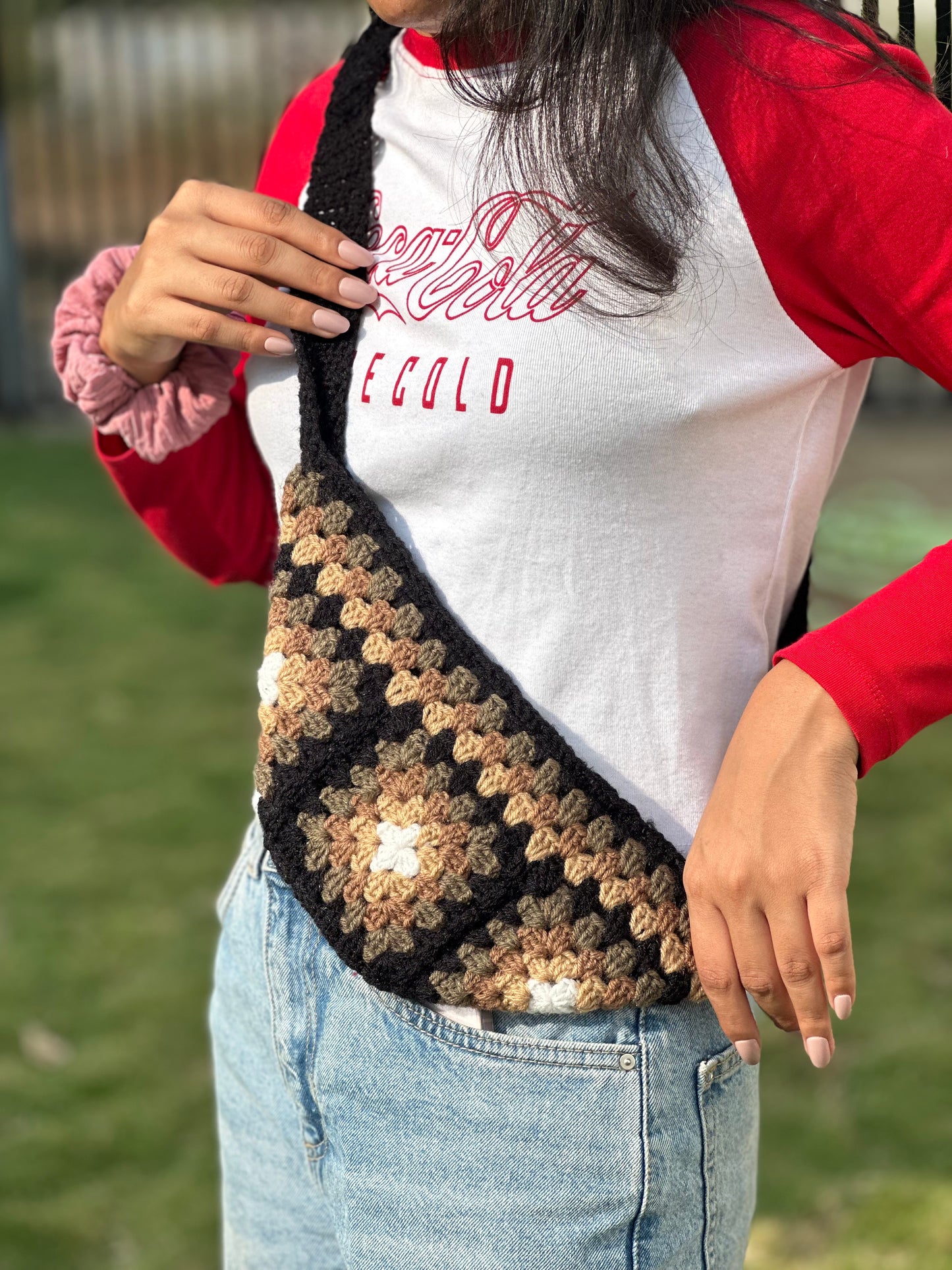 Crochet crossbody bag